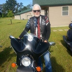 Meet your Posher, Wayne